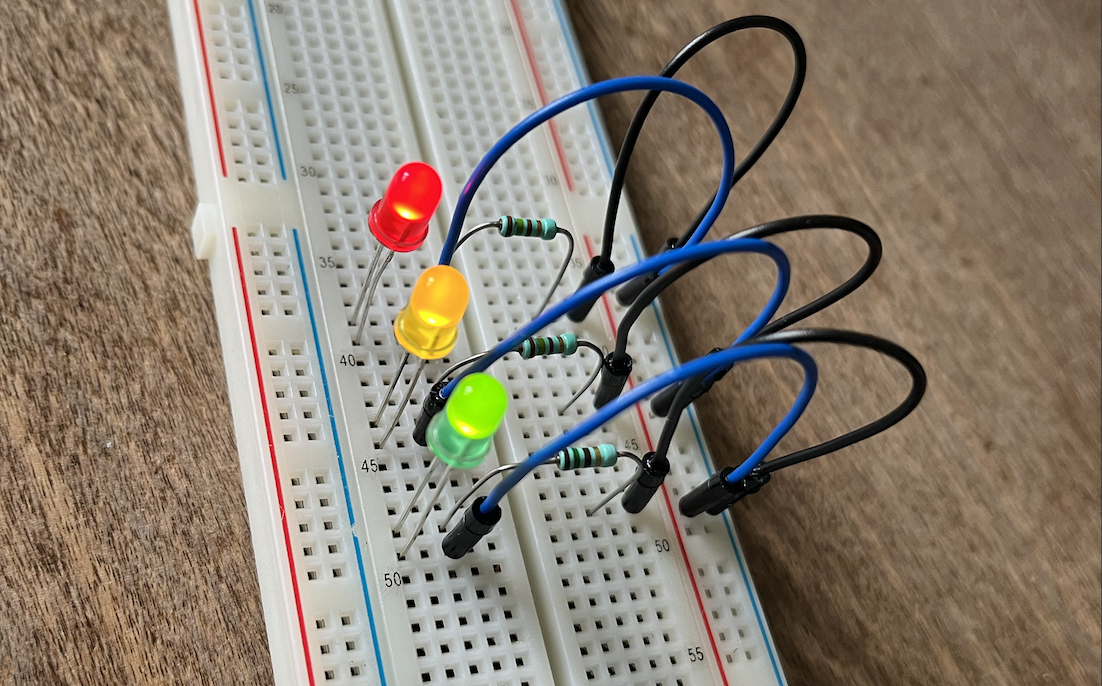 multiple LEDs in series on the breadboard